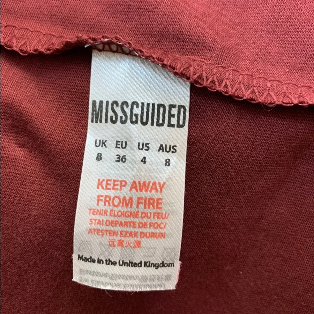 Missguided T-shirt Dress Burgundy Short Sleeve Mini Open-Back Crew Neck UK 8 - Picture 3 of 7